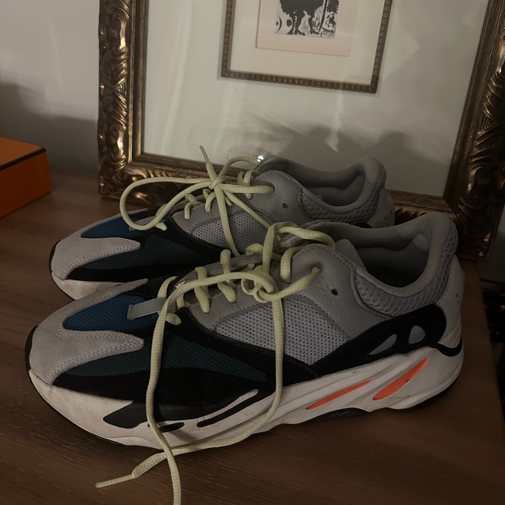 Men’s Yeezy boost 700 wave runner